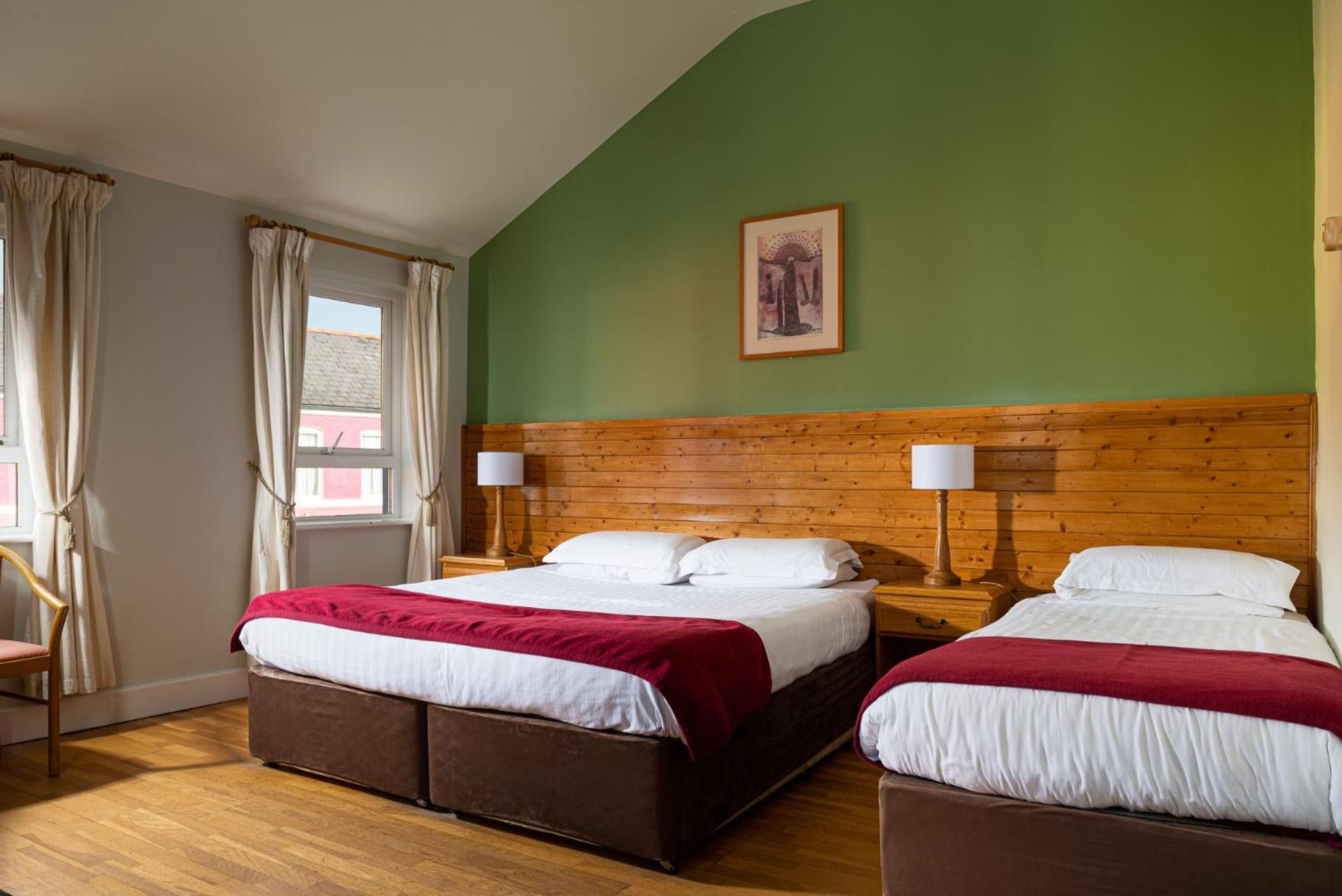 The Oystercatcher Lodge Карлингфорд Екстериор снимка